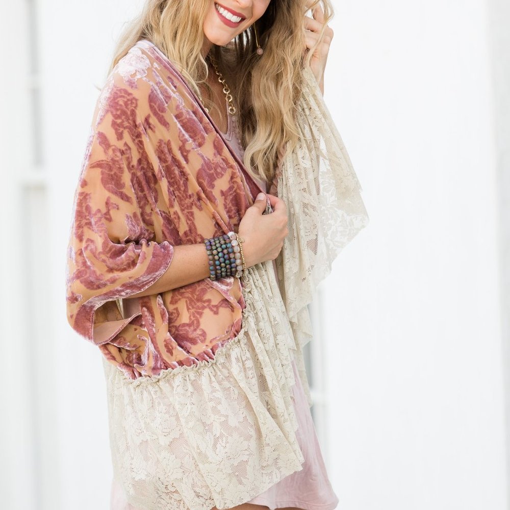 Kimono, vintage inspired silk and lace